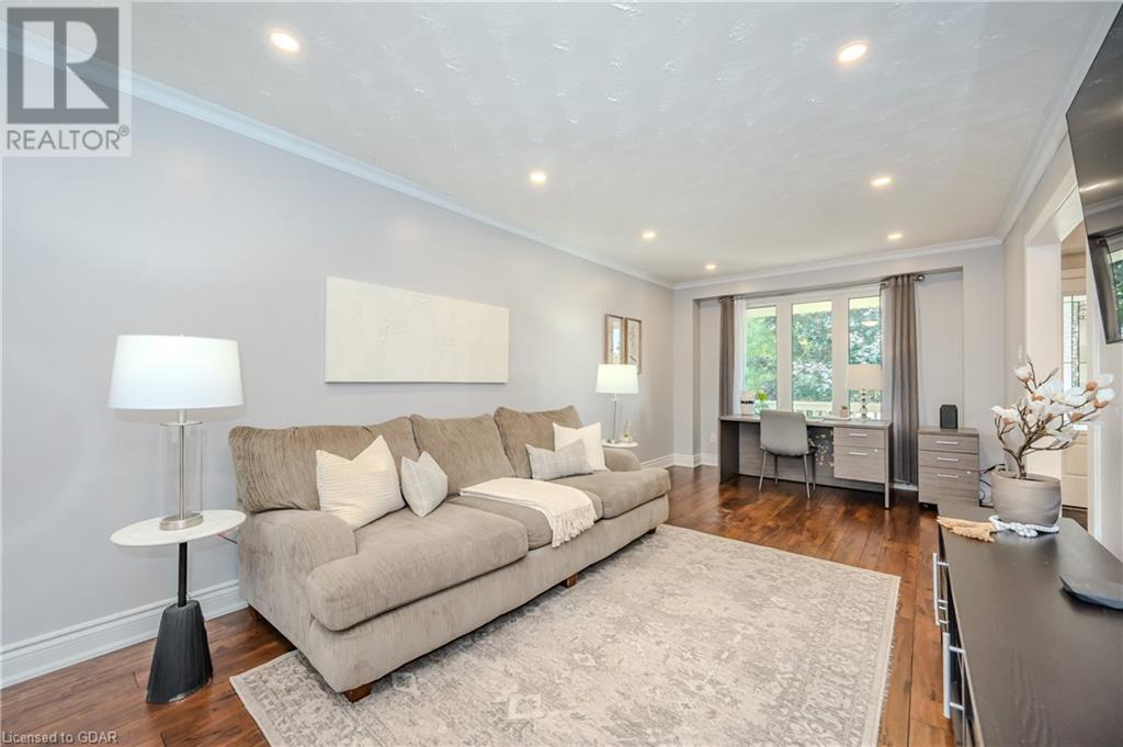 Image of property at 91 THORNHILL Drive