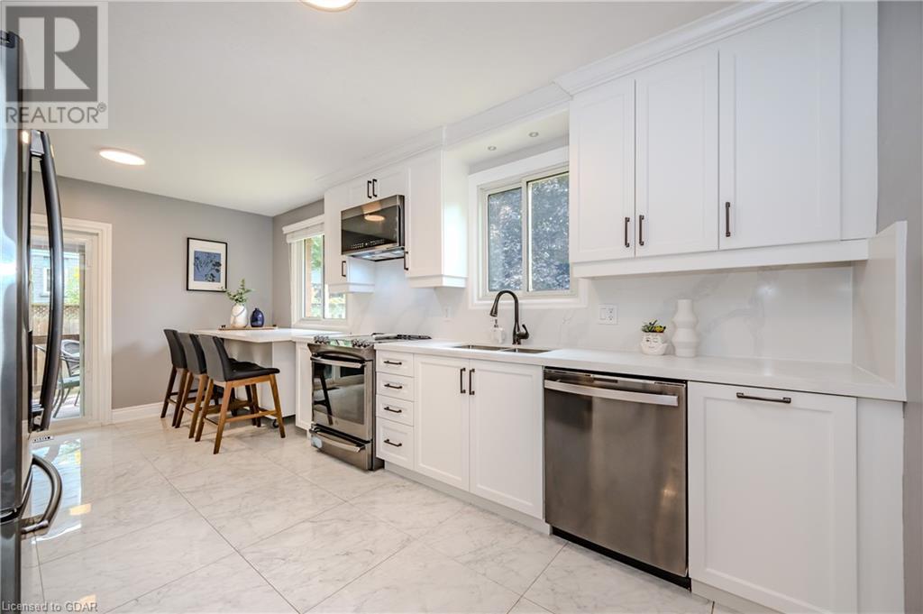 Image of property at 91 THORNHILL Drive