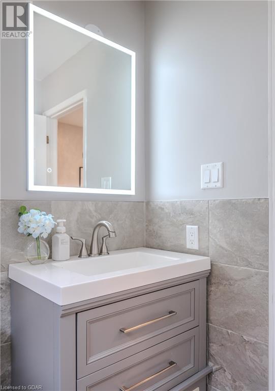 Image of property at 91 THORNHILL Drive