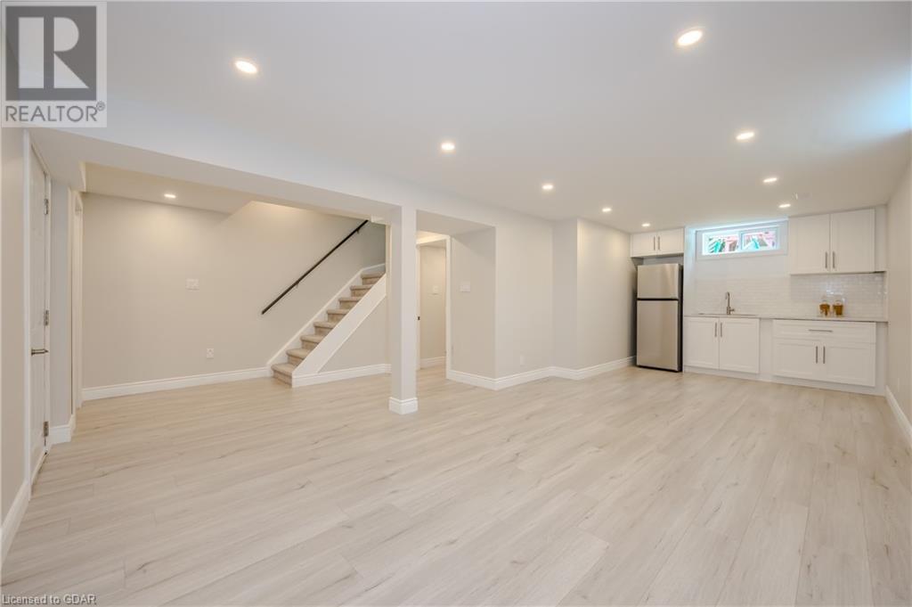 Image of property at 91 THORNHILL Drive