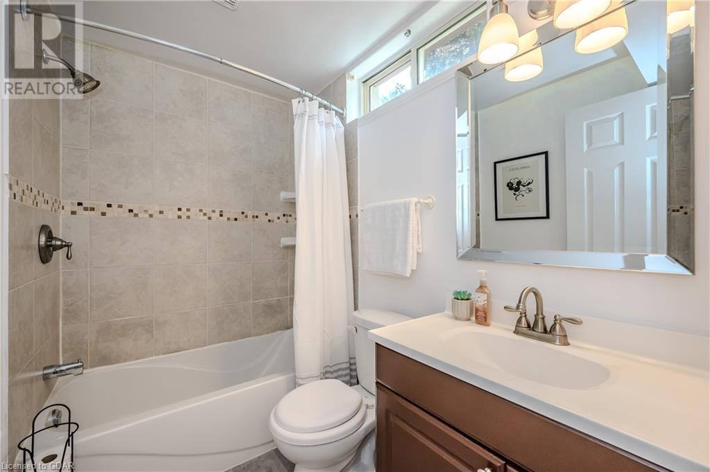 Image of property at 91 THORNHILL Drive