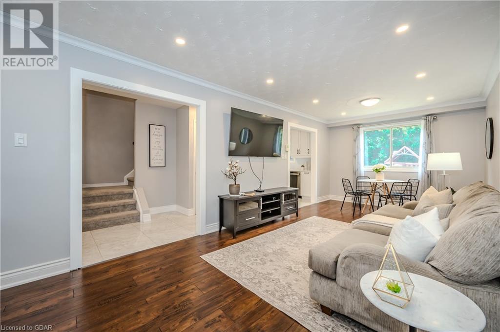 Image of property at 91 THORNHILL Drive