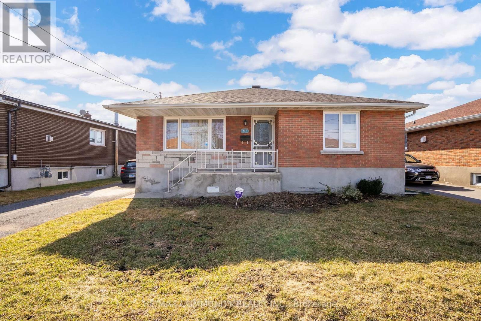 217 Anthony Street, Cornwall, Ontario  K6H 5K2 - Photo 2 - X9231301