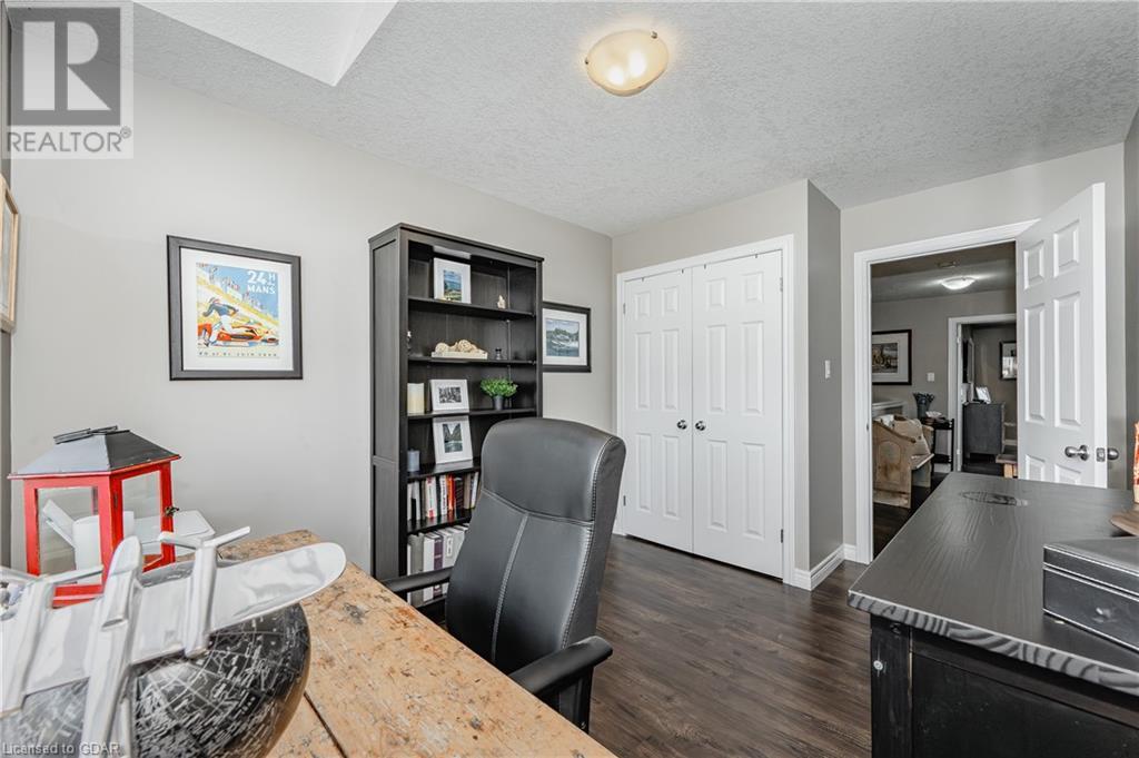 355 Macalister Boulevard Unit# 13, Guelph, Ontario  N1G 0C7 - Photo 23 - 40624396