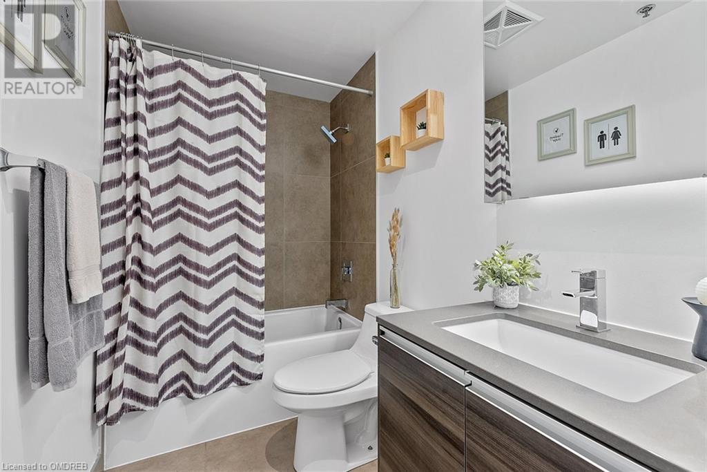 20 Minowan Miikan Lane Unit# 1009, Toronto, Ontario  M6J 0E5 - Photo 14 - 40626592