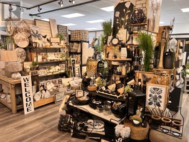 1514 Lorne Street, Kamloops, British Columbia   - Photo 5 - 180090