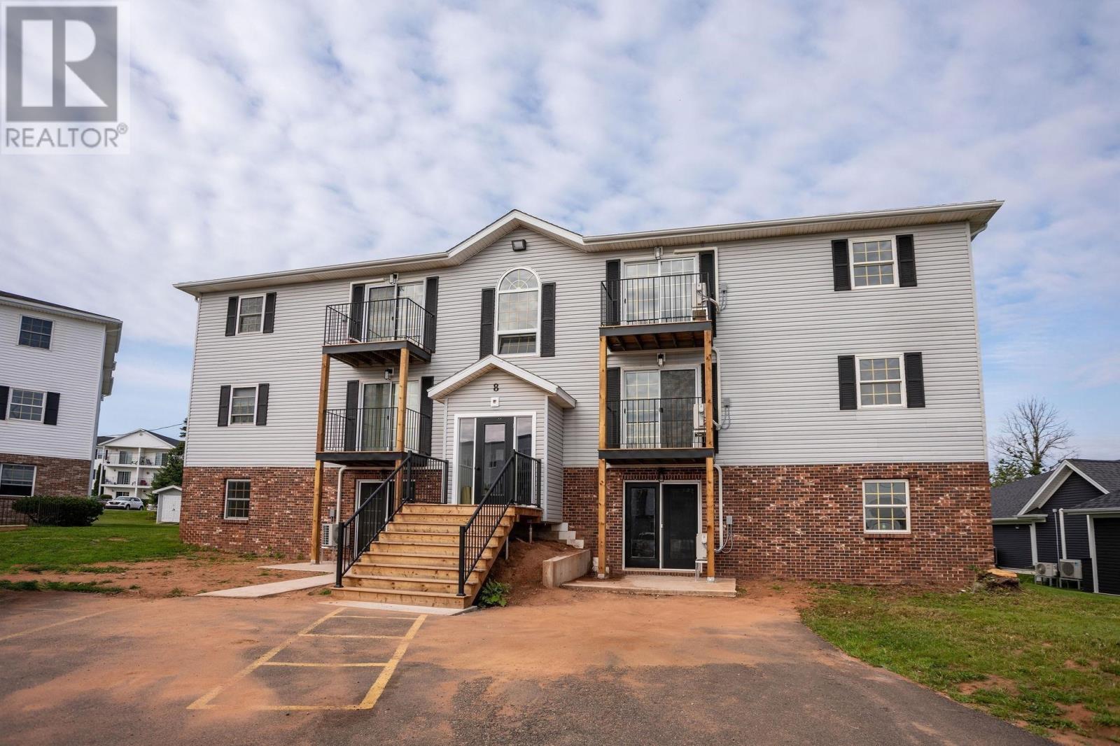 #4 8 Glen Stewart Drive, Stratford, Prince Edward Island  C1B 2B3 - Photo 1 - 202418237