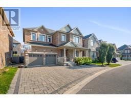 17 KEN SINCLAIR CRESCENT, aurora (aurora estates), Ontario