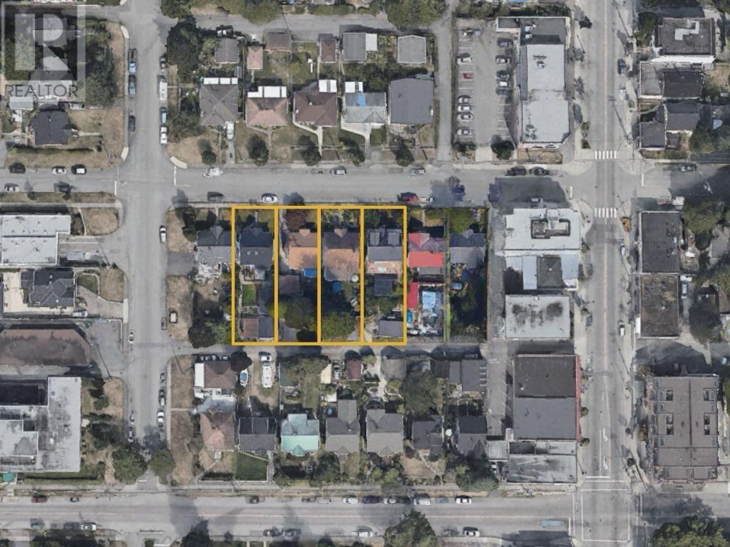 1216 Edinburgh Street, New Westminster, British Columbia  V3M 2V8 - Photo 1 - R2910488