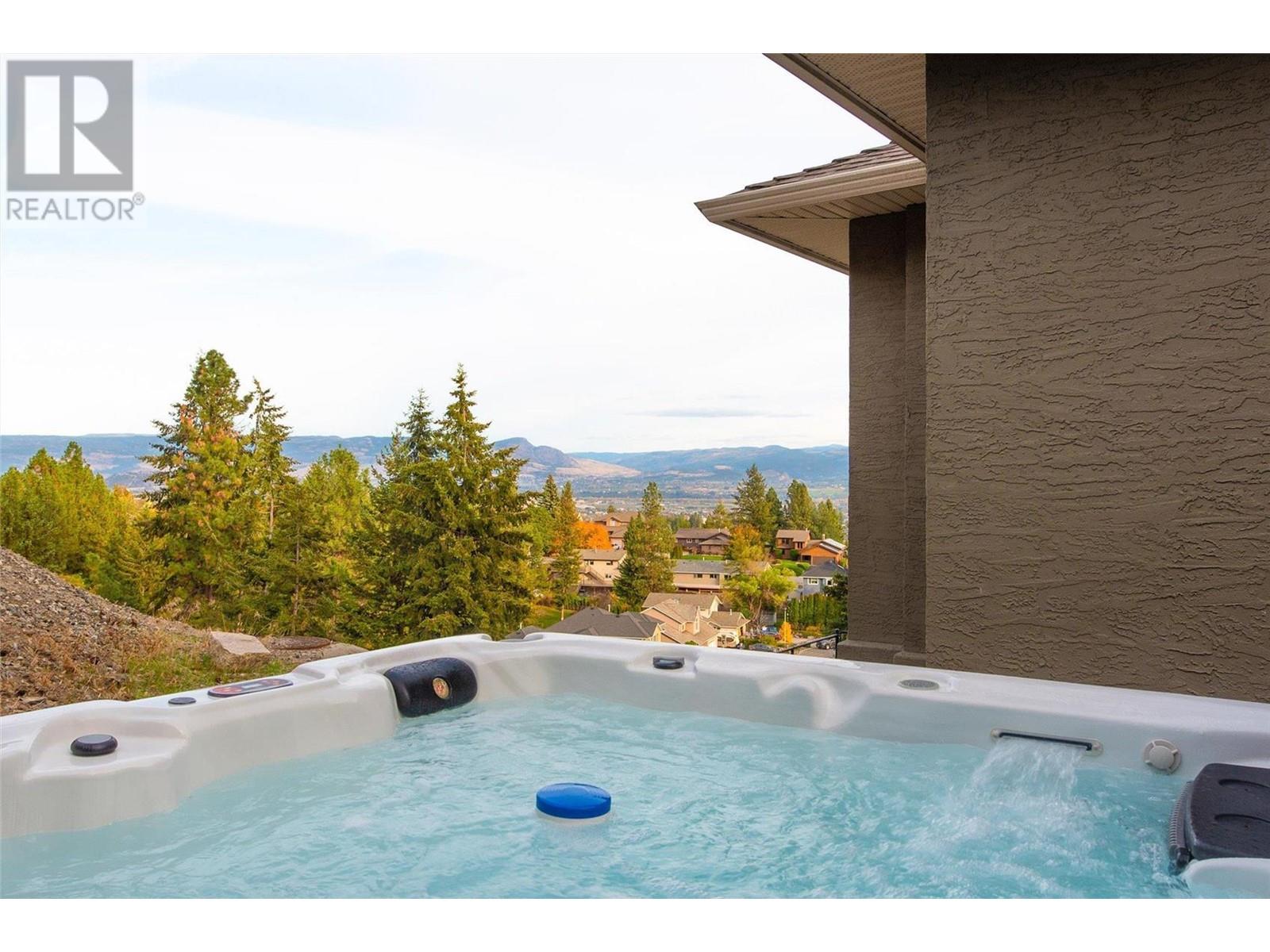 1007 Aurora Heights West Kelowna