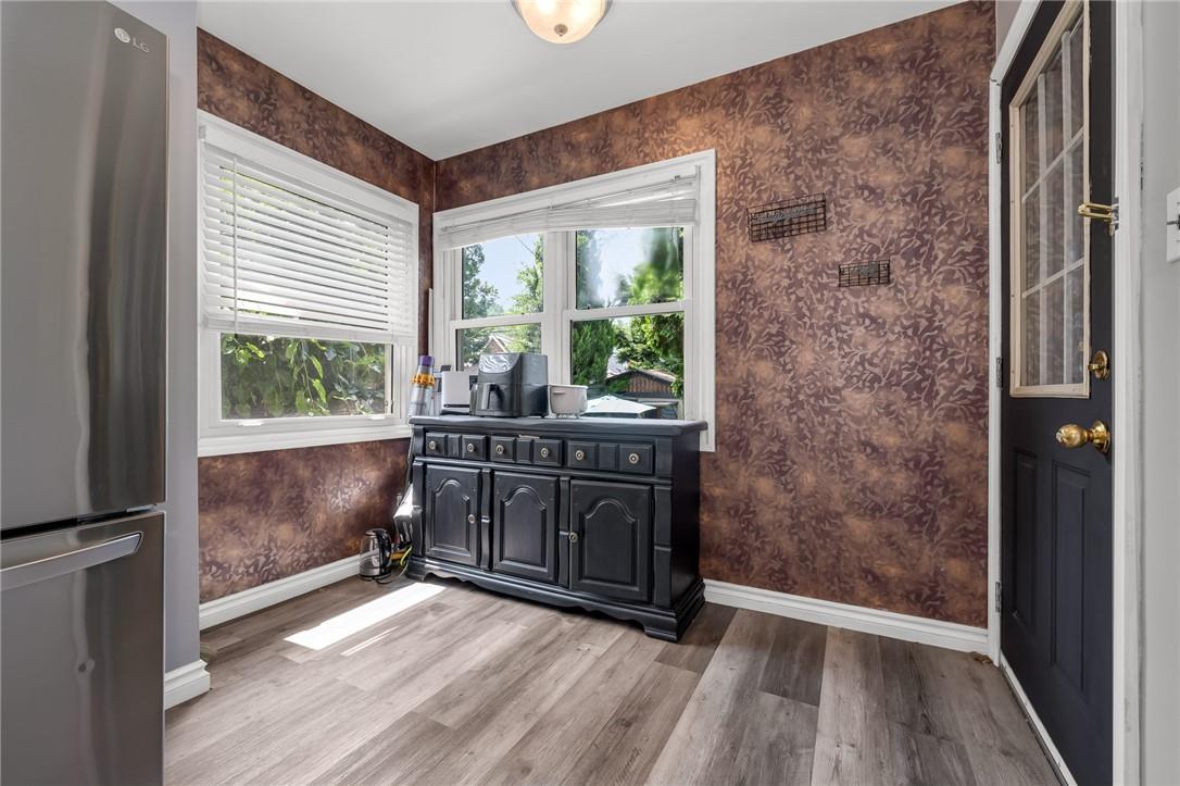 Image of property at 290 HUXLEY Avenue S