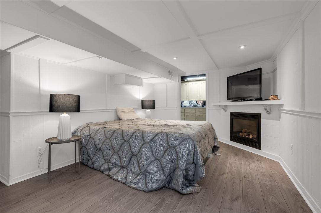 Image of property at 290 HUXLEY Avenue S