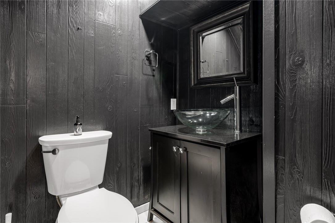 Image of property at 290 HUXLEY Avenue S