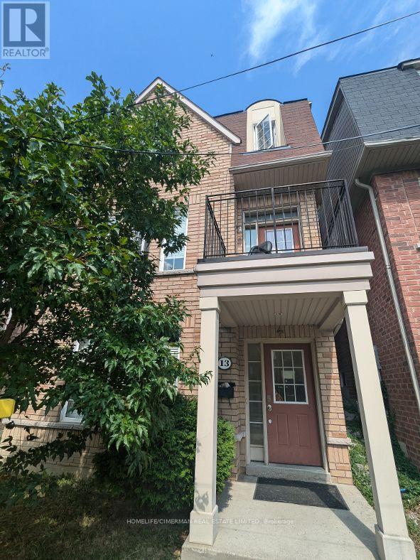 13 Troyer Avenue, Toronto (York University Heights), Ontario  M3J 0A5 - Photo 1 - W9232378