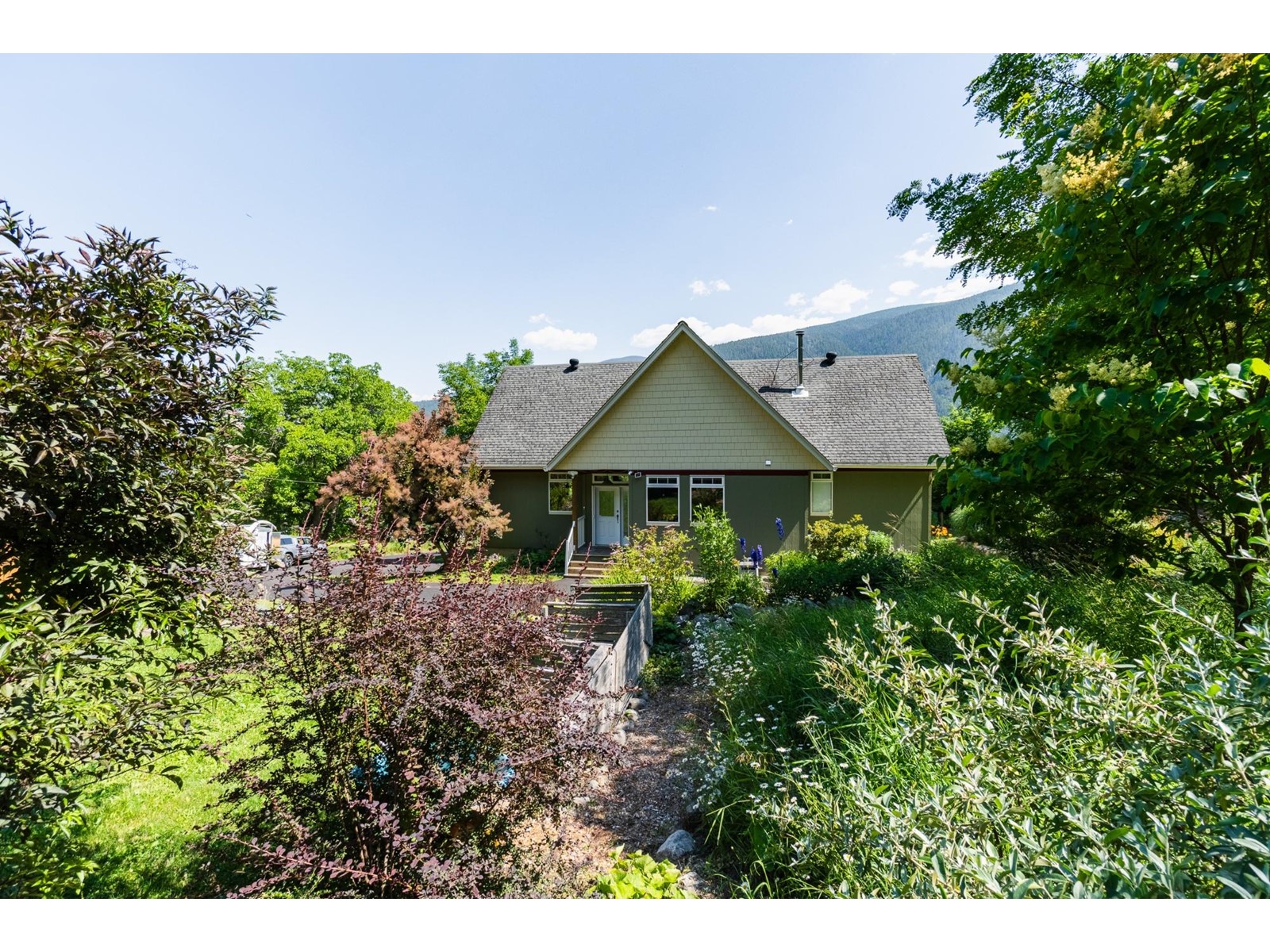 3447 Highway 3a, Nelson, British Columbia  V1L 6T3 - Photo 86 - 2478715