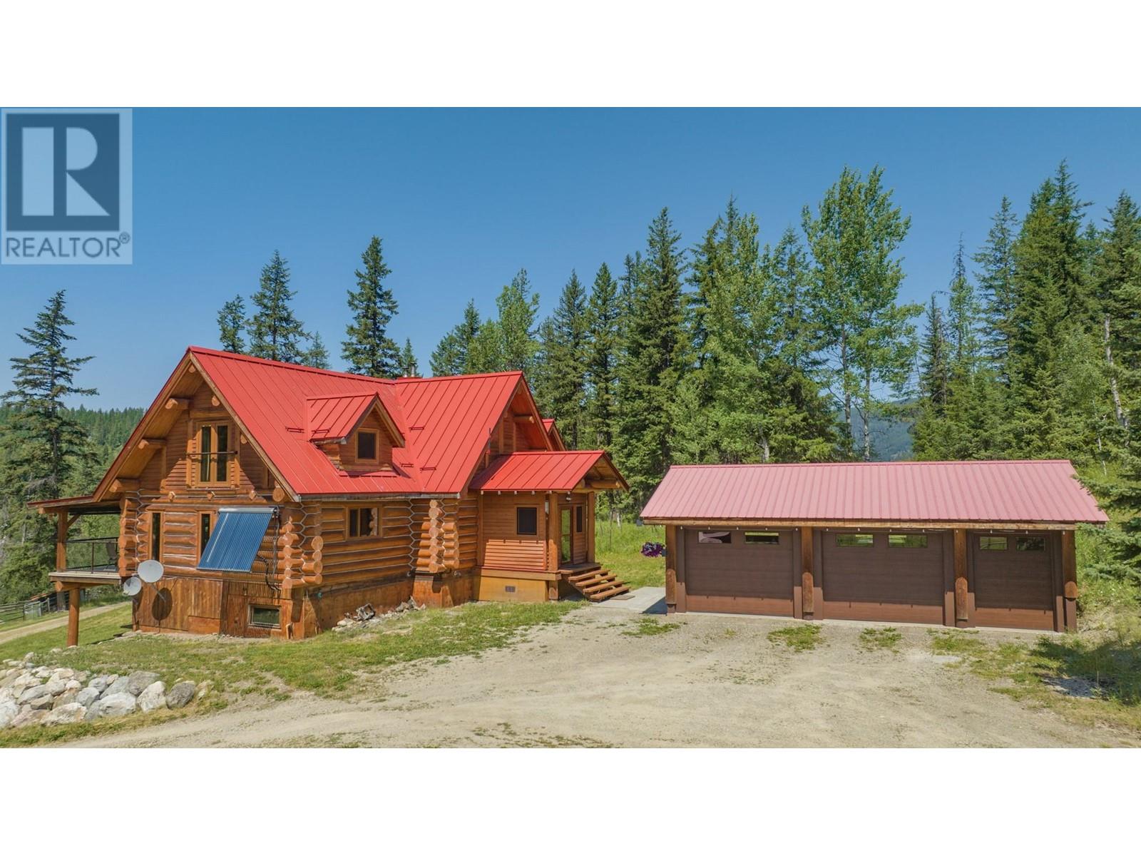 592 Bear Valley Road Lumby