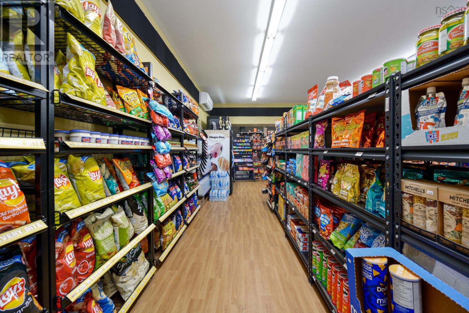 37867 Cabot Trail, Ingonish Beach, Nova Scotia  B0C 1L0 - Photo 21 - 202418268