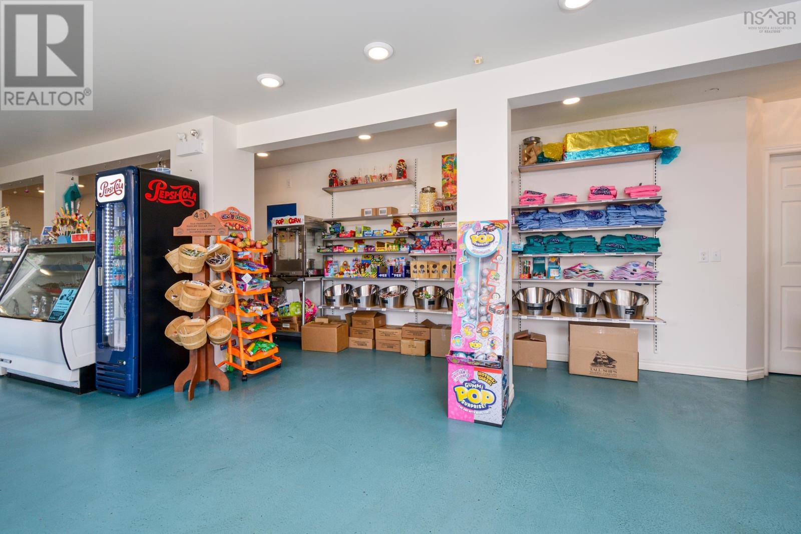 37867 Cabot Trail, Ingonish Beach, Nova Scotia  B0C 1L0 - Photo 32 - 202418268