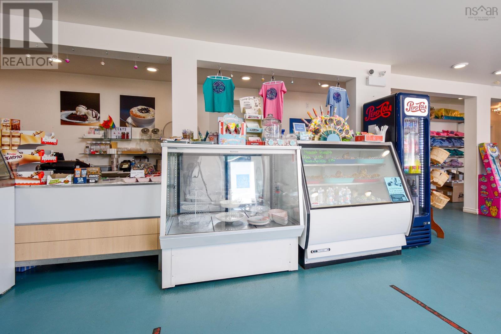 37867 Cabot Trail, Ingonish Beach, Nova Scotia  B0C 1L0 - Photo 33 - 202418268