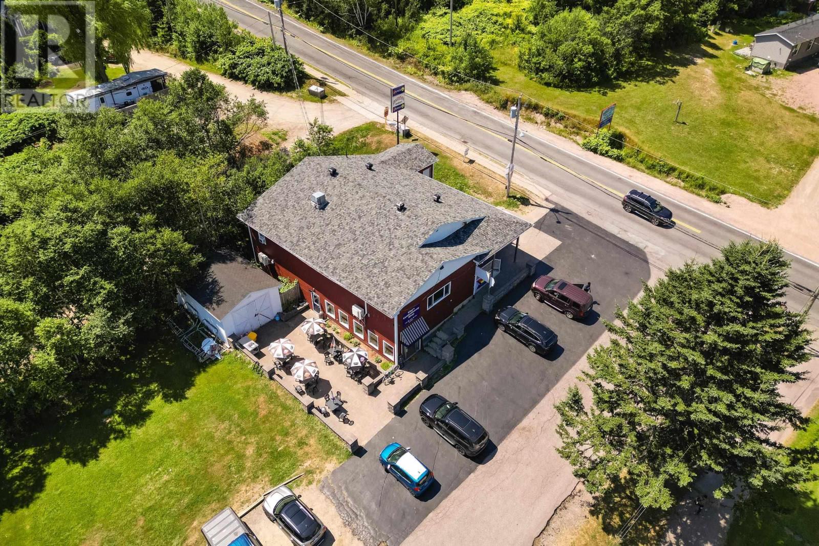 37867 Cabot Trail, Ingonish Beach, Nova Scotia  B0C 1L0 - Photo 43 - 202418268