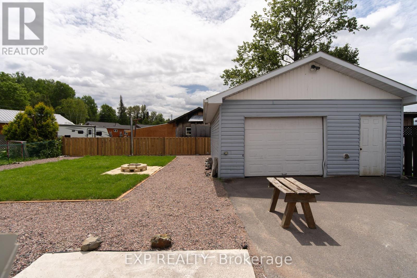 31 Spruce Drive, Temagami, Ontario  P0H 2H0 - Photo 21 - X9232630