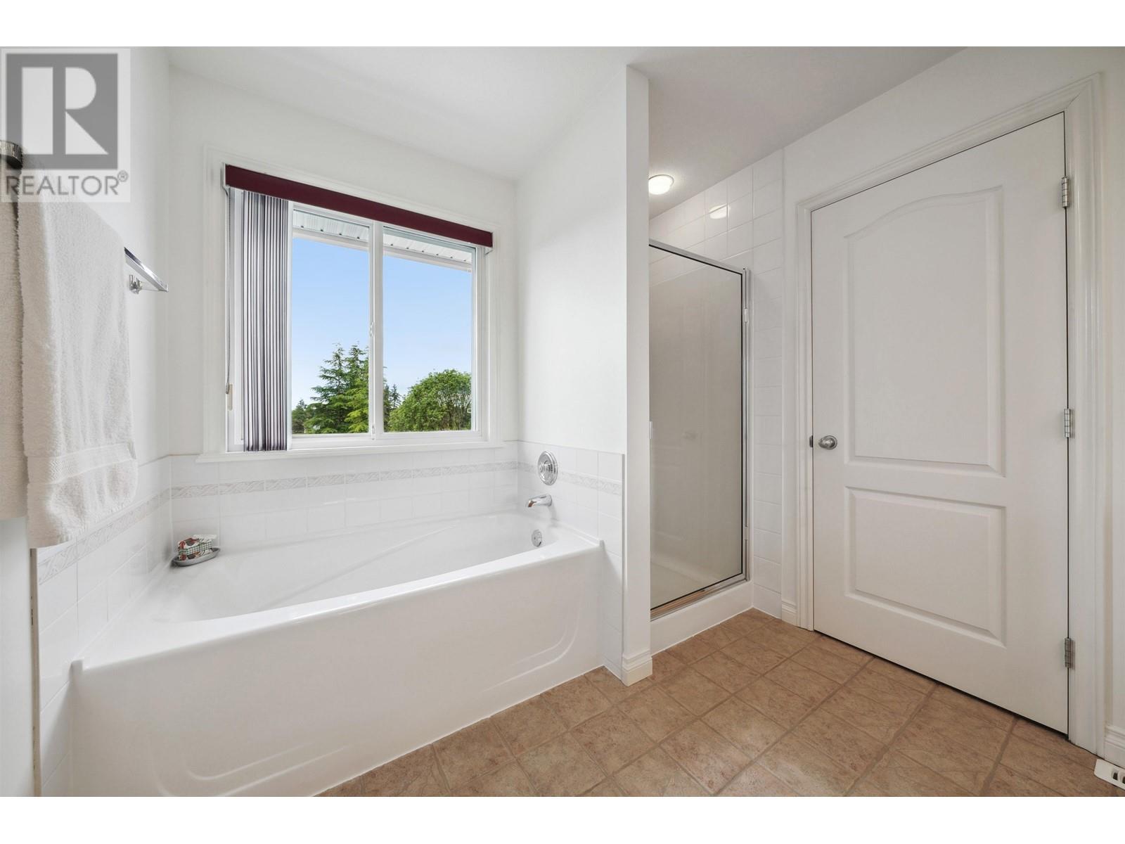 816 Huber Drive, Port Coquitlam, British Columbia  V3B 2S9 - Photo 15 - R2910750