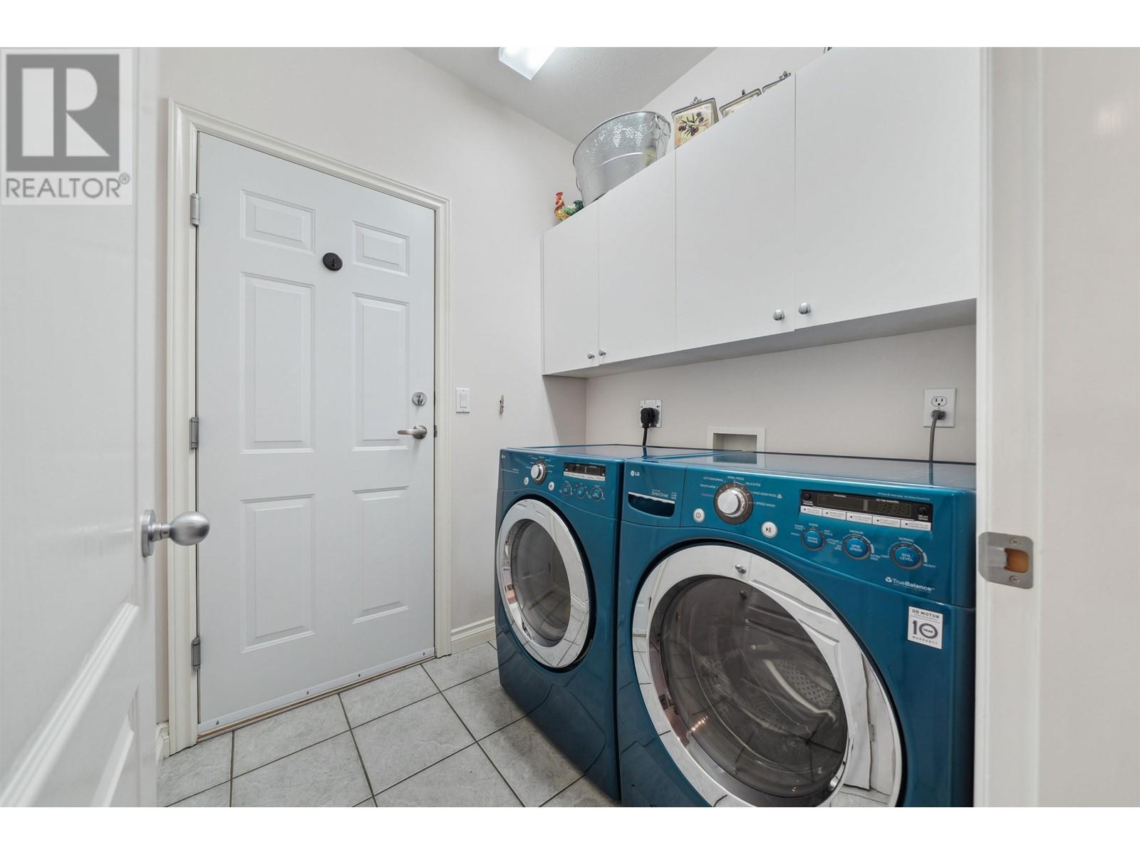 816 Huber Drive, Port Coquitlam, British Columbia  V3B 2S9 - Photo 21 - R2910750