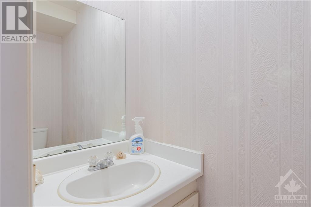 3350 Southgate Road Unit#17, Ottawa, Ontario K1V 9P8 - Photo 3 - 1404938