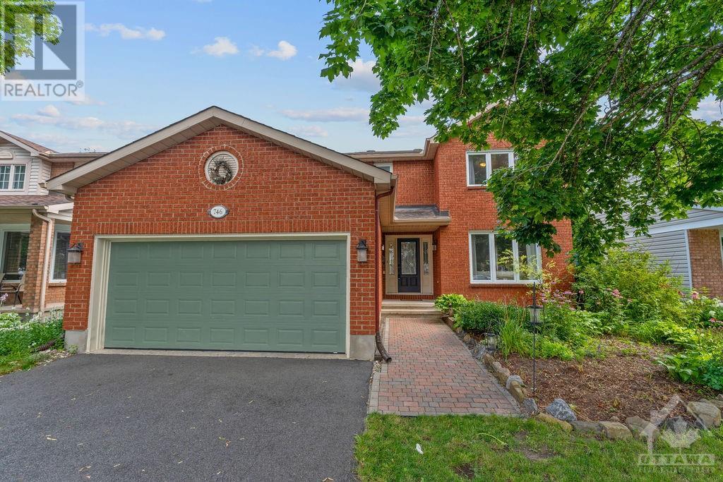 746 MERKLEY DRIVE, Ottawa, Ontario