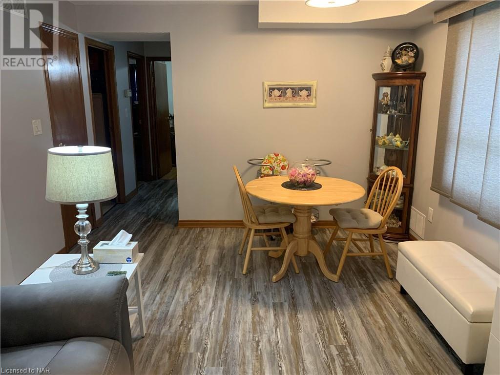 5222 Portage Road Unit# 202, Niagara Falls, Ontario  L2E 6B6 - Photo 15 - 40623644