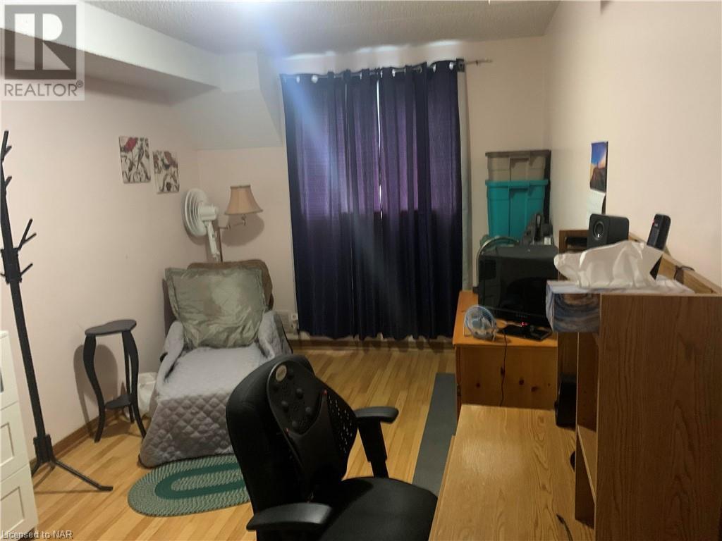 5222 Portage Road Unit# 202, Niagara Falls, Ontario  L2E 6B6 - Photo 20 - 40623644