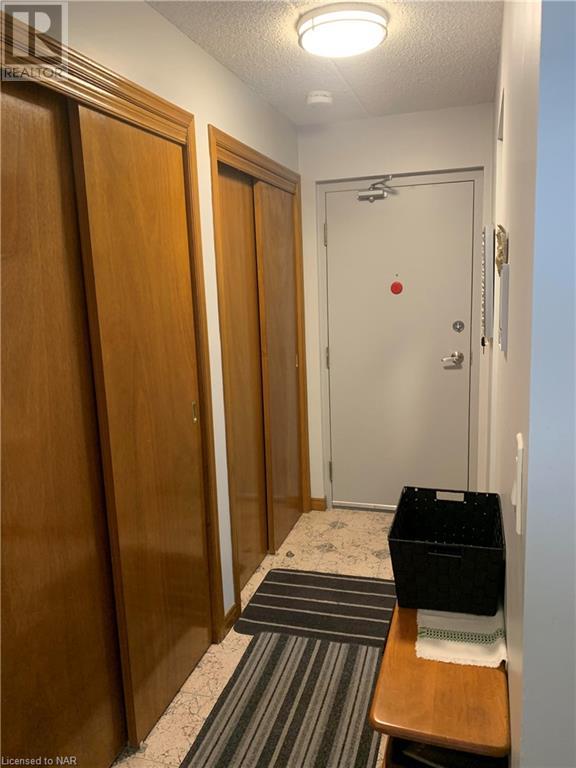 5222 Portage Road Unit# 202, Niagara Falls, Ontario  L2E 6B6 - Photo 26 - 40623644