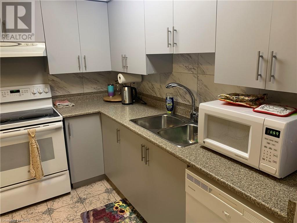 5222 Portage Road Unit# 202, Niagara Falls, Ontario  L2E 6B6 - Photo 9 - 40623644
