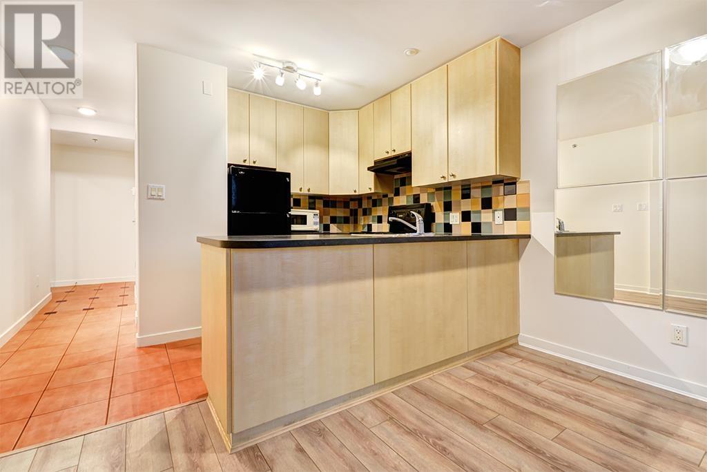 405 819 Hamilton Street, Vancouver, British Columbia  V6B 6M2 - Photo 15 - R2910805