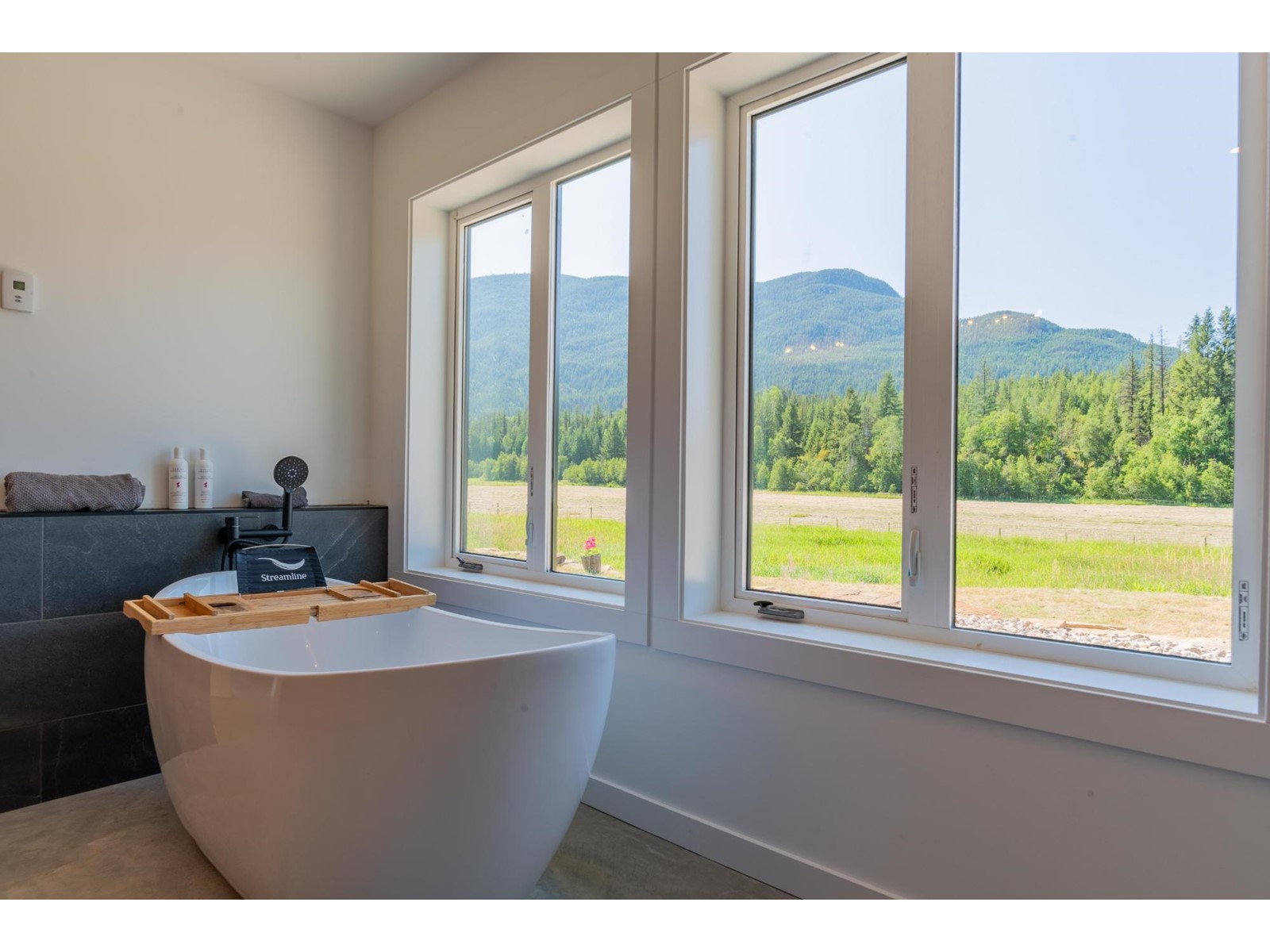 2335 Pass Creek  Road, Castlegar, British Columbia  v1n 4t4 - Photo 46 - 2478656