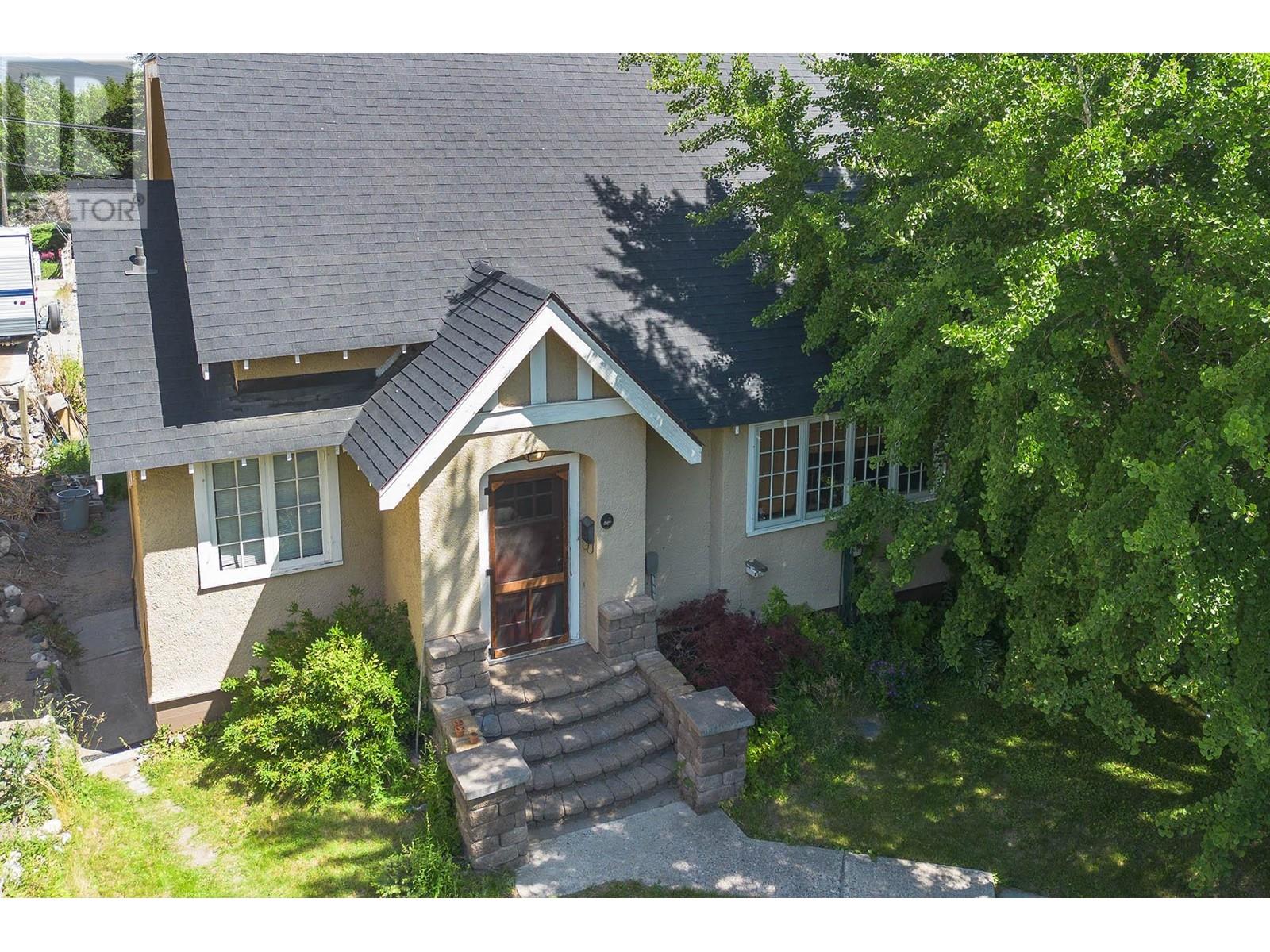 214 NICOLA STREET, kamloops, British Columbia