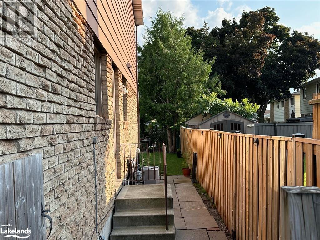 117 Beech Street, Brampton, Ontario L6V 2Z2 - Photo 6 - 40621961