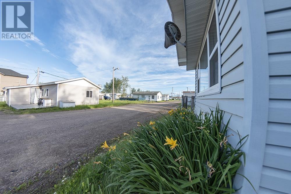 4603 S 50 Avenue, Fort Nelson, British Columbia  V0C 1R0 - Photo 11 - C8061886