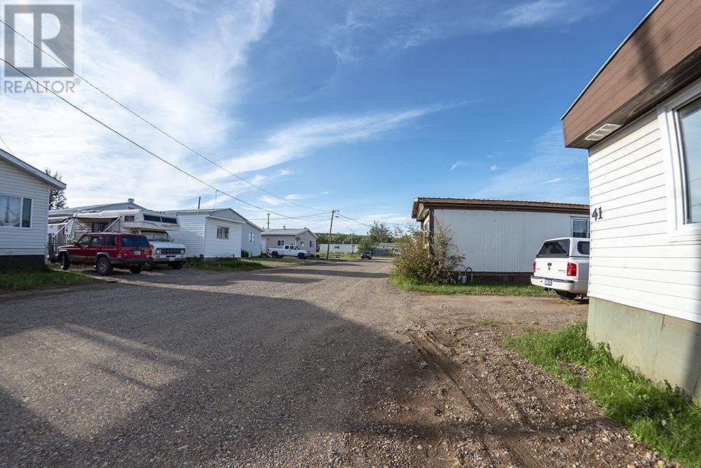 4603 S 50 Avenue, Fort Nelson, British Columbia  V0C 1R0 - Photo 5 - C8061886