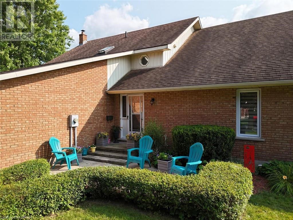 40 Albert Street, Mitchell, Ontario  N0K 1N0 - Photo 37 - 40624318