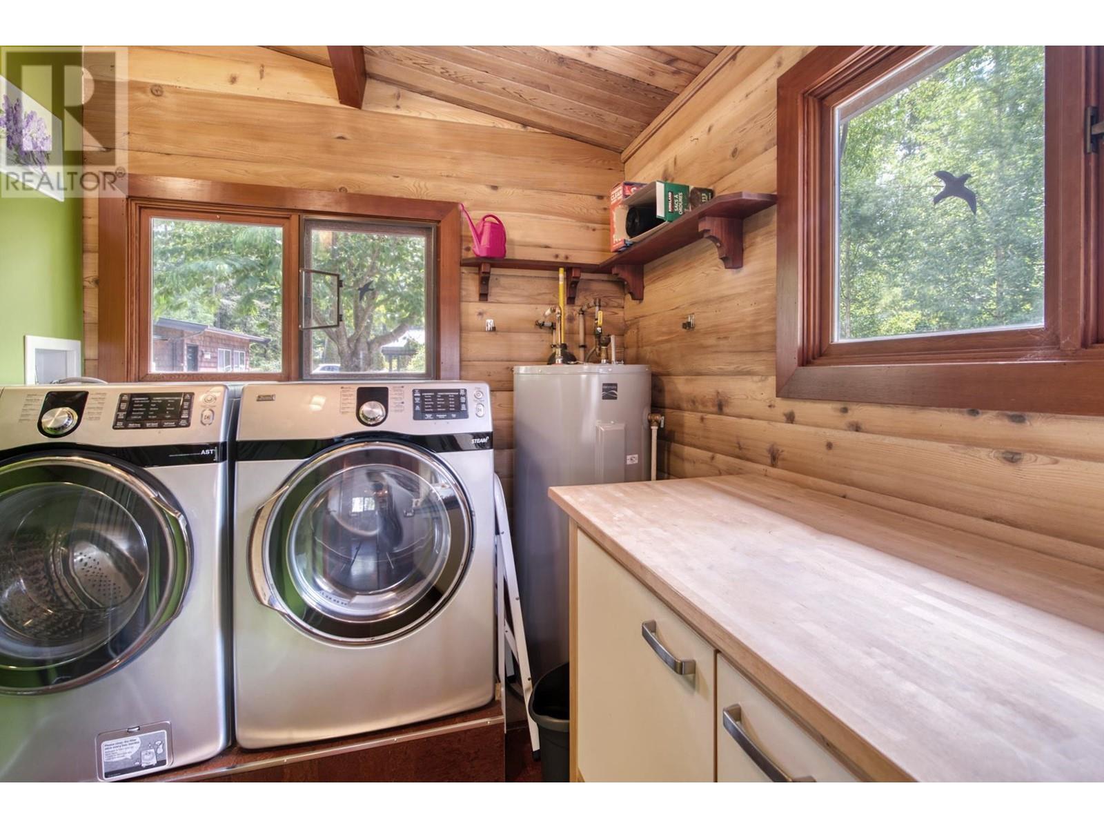 6109 Sechelt Inlet Road, Sechelt, British Columbia  V7Z 0P5 - Photo 31 - R2910831
