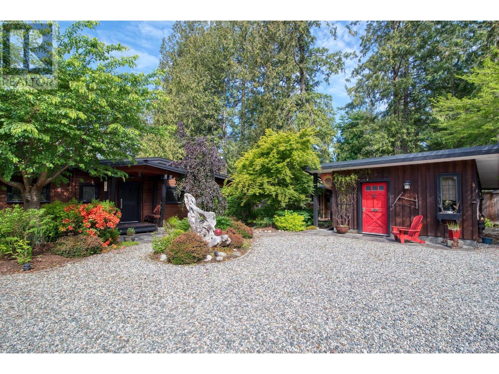 6109 Sechelt Inlet Road, Sechelt, British Columbia  V7Z 0P5 - Photo 38 - R2910831