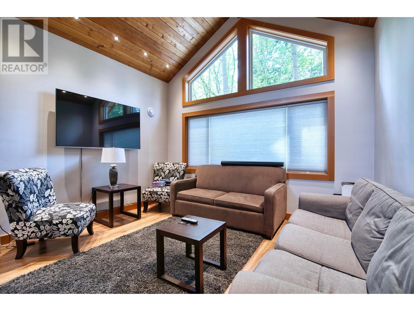7858-7860 Redrooffs Road, Halfmoon Bay, British Columbia  V7Z 1A4 - Photo 25 - R2910840