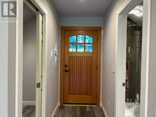 7858-7860 Redrooffs Road, Halfmoon Bay, British Columbia  V7Z 1A4 - Photo 37 - R2910840