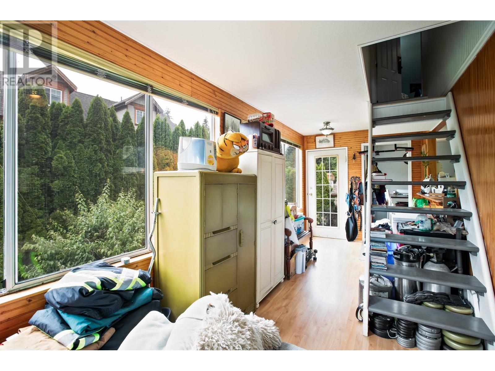 21704 124 Avenue, Maple Ridge, British Columbia  V2X 4H7 - Photo 12 - R2910862