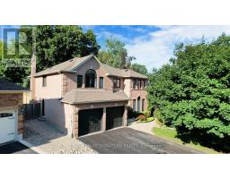 25 CLUSTER OAK PLACE, brampton (sandringham-wellington), Ontario