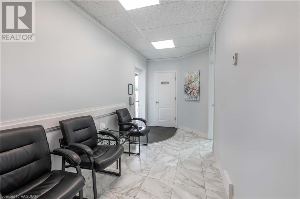 868 3rd Avenue E, Owen Sound, Ontario  N4K 2K5 - Photo 16 - 40624911