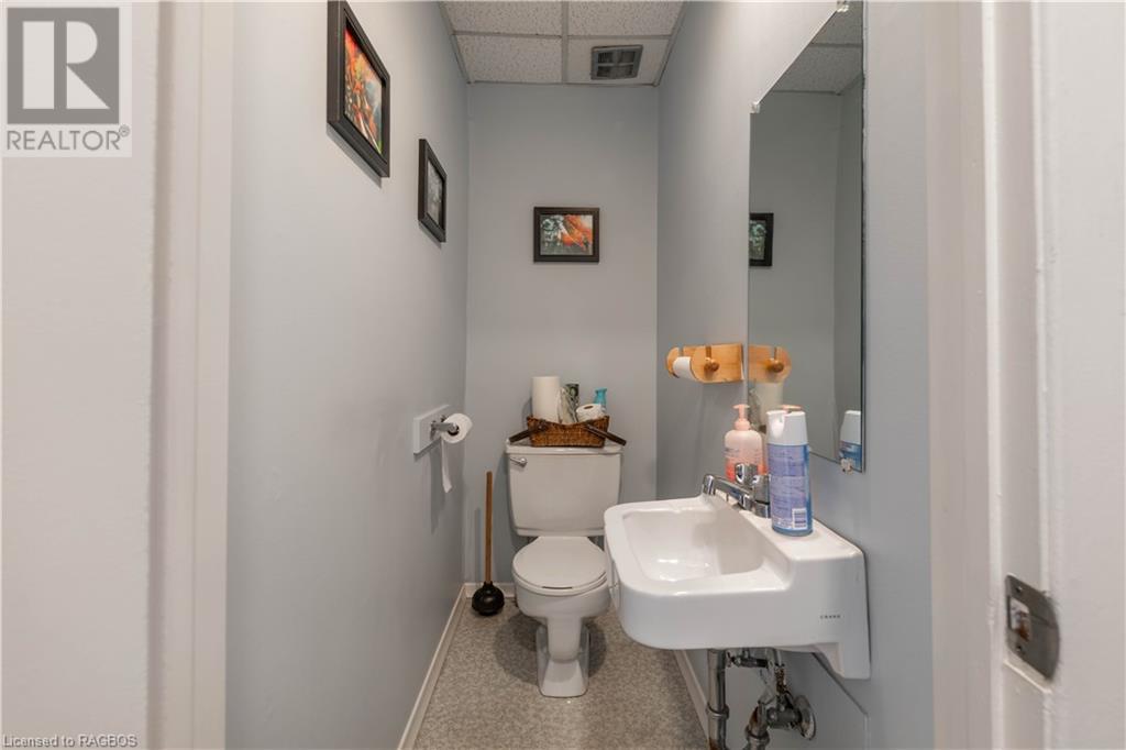 868 3rd Avenue E, Owen Sound, Ontario  N4K 2K5 - Photo 29 - 40624911