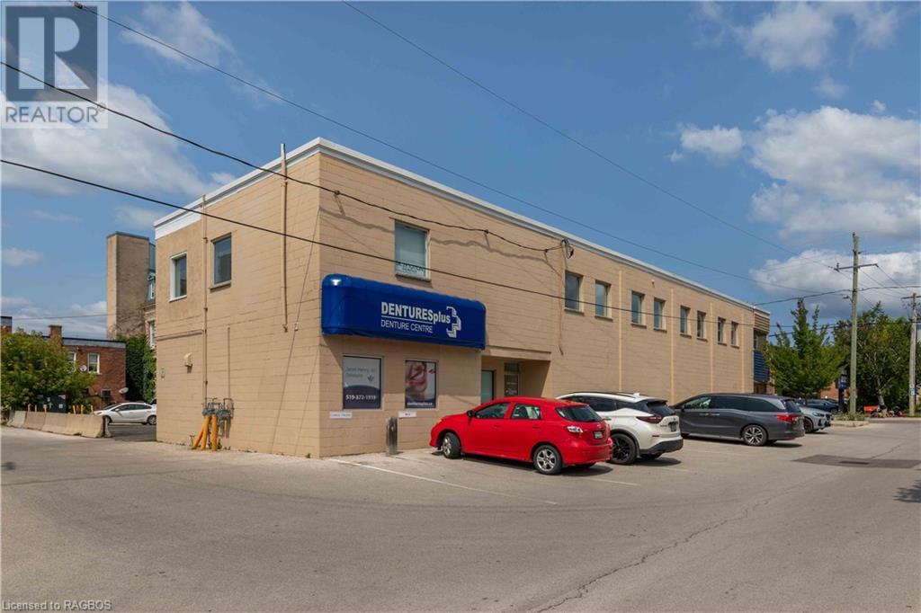 868 3rd Avenue E, Owen Sound, Ontario  N4K 2K5 - Photo 4 - 40624911