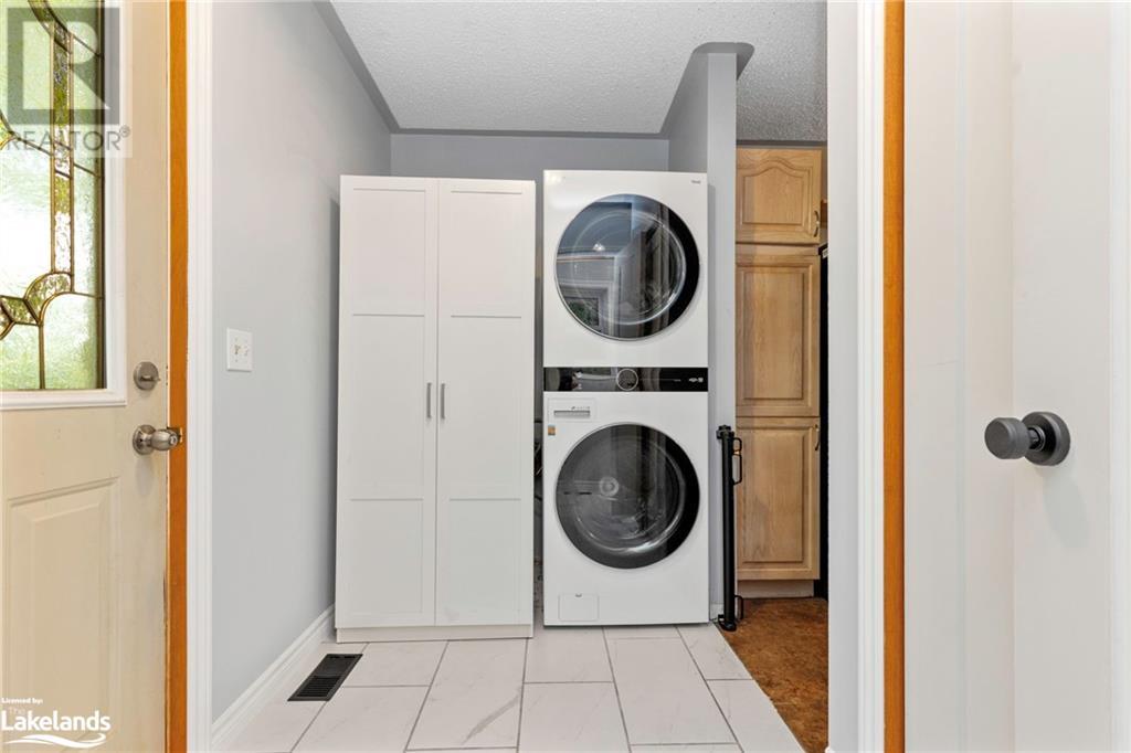 1209 Highway 141, Rosseau, Ontario P0C 1J0 - Photo 11 - 40528220